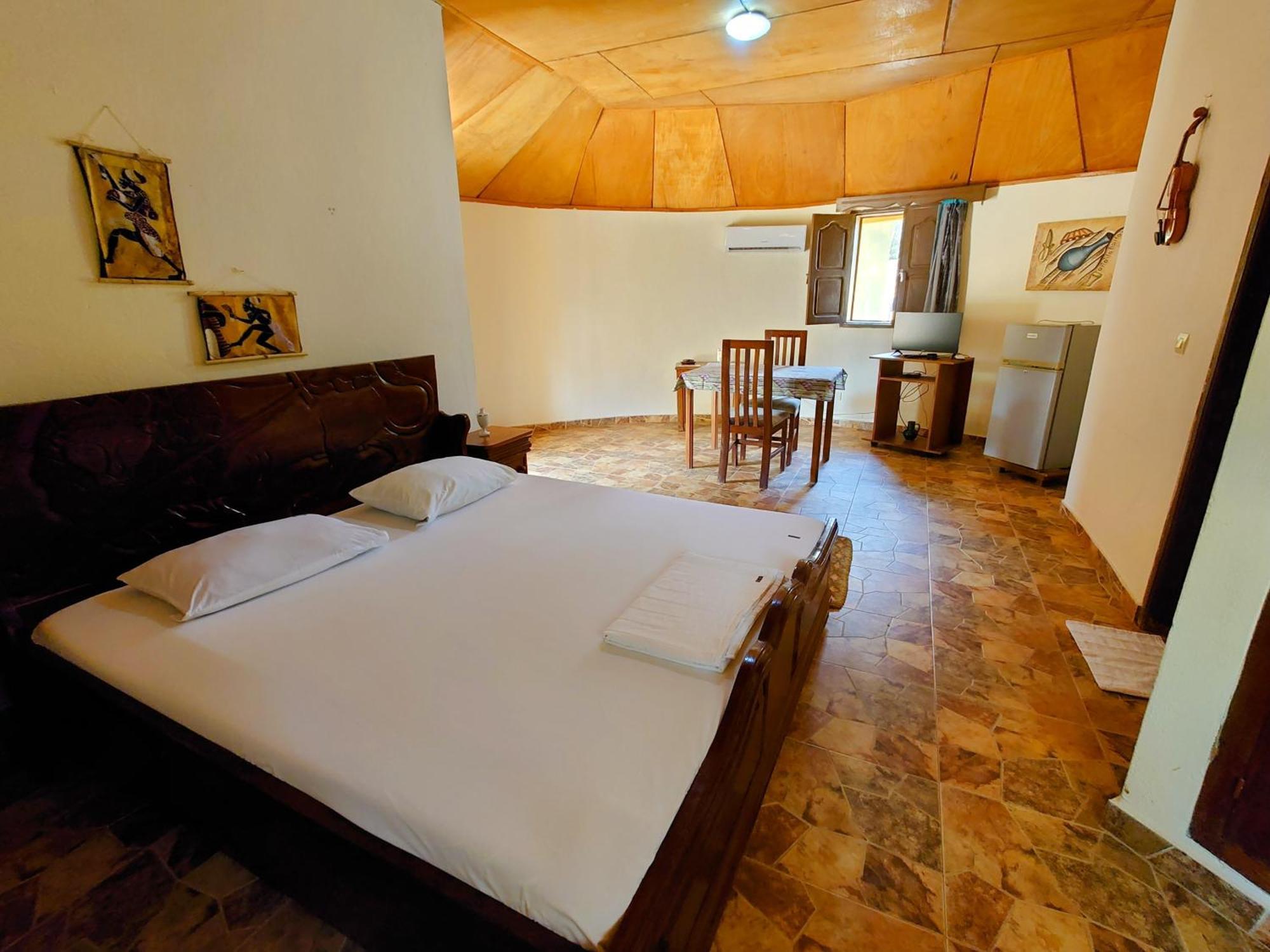 Rundbungalow Auf Lionsrest غراند - بسام المظهر الخارجي الصورة